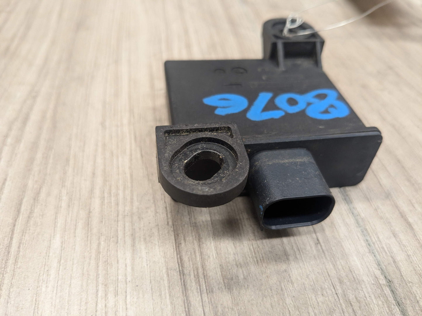 OEM BMW E82 E90 E92 Trigger Transmitter Tire Pressure Monitor Sensor TPMS RDC