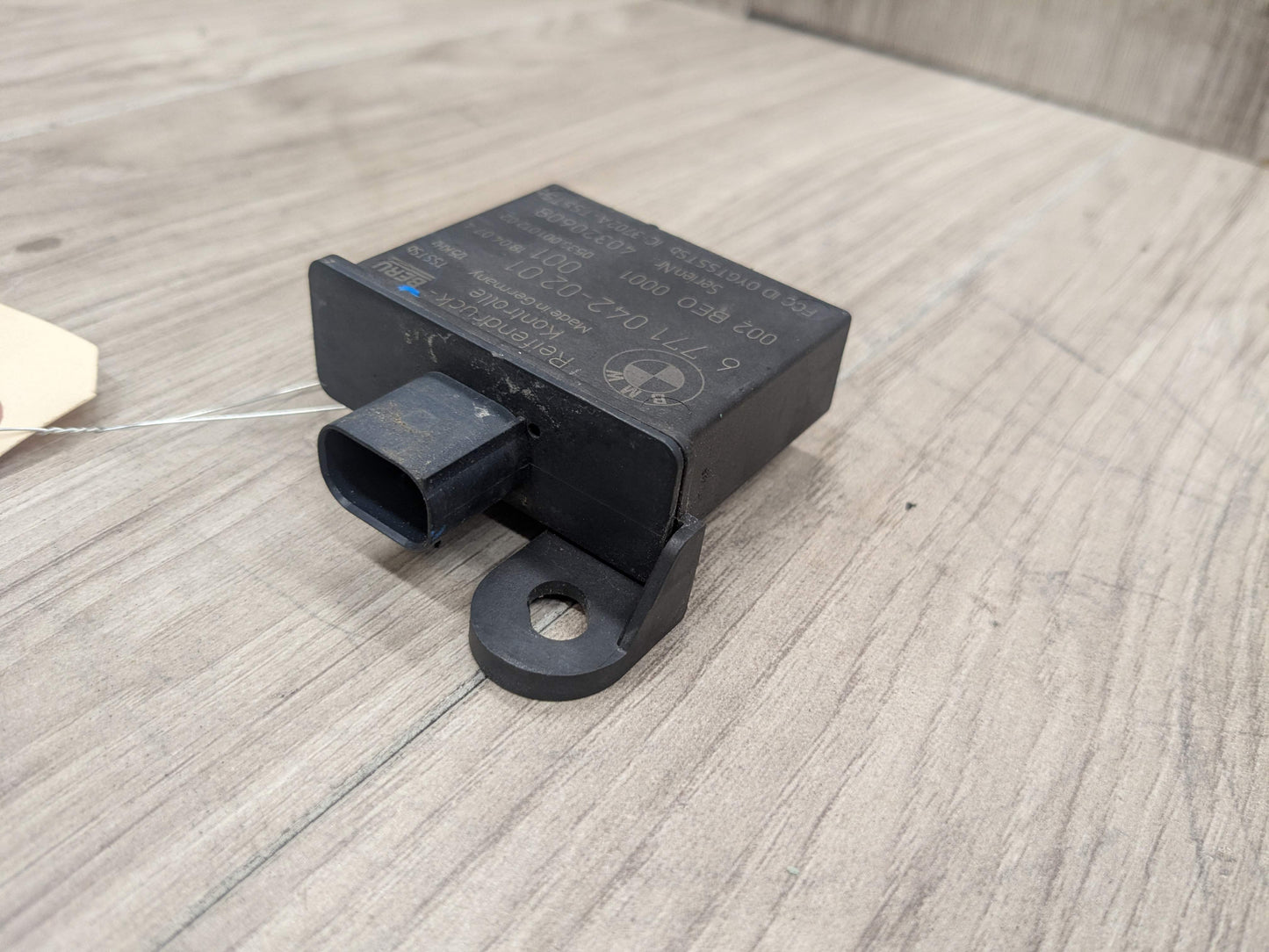 OEM BMW E82 E90 E92 Trigger Transmitter Tire Pressure Monitor Sensor TPMS RDC