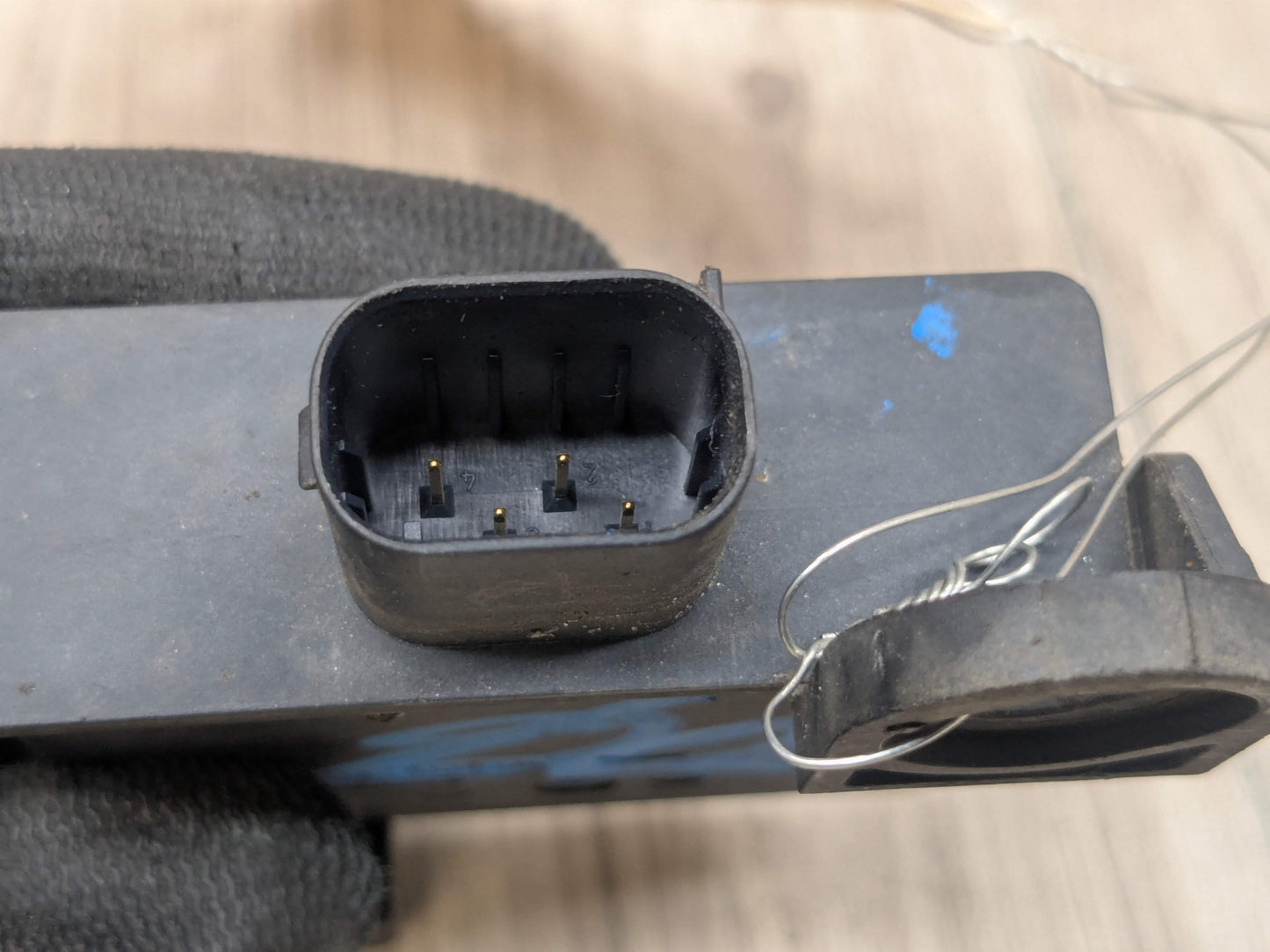 OEM BMW E90 E92 E82 Trigger Transmitter Tire Pressure Monitor Sensor TPMS RDC