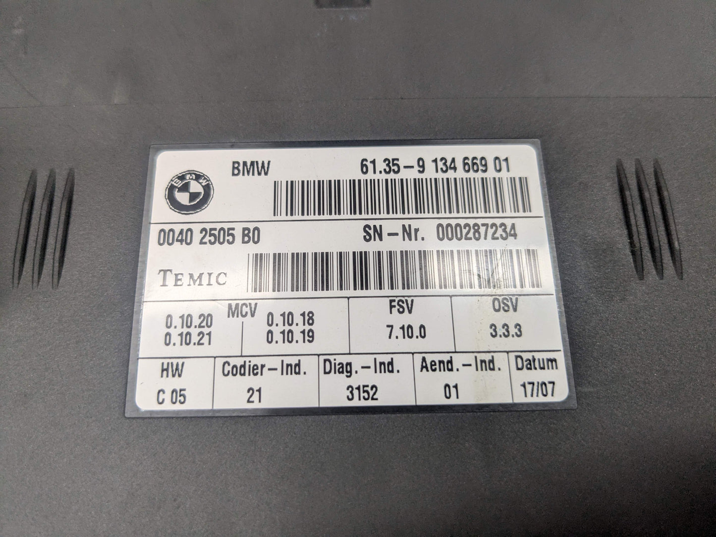 07-10 OEM BMW E93 328 335 M3 Front Left Driver or Right Passenger Seat Module