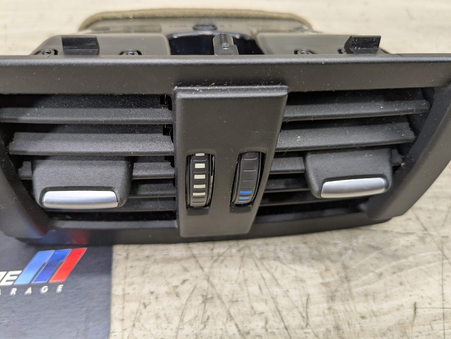 OEM BMW F22 F30 F32 F36 F80 F82 M3 M4 Rear AC Air Vent Trim Cover Panel Black