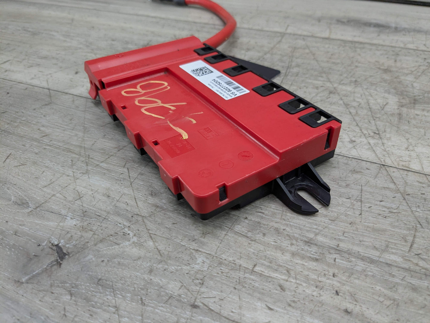 OEM BMW F22 F30 F32 F36 F80 F82 Positive Battery Distributor B+ Power Fuse Box