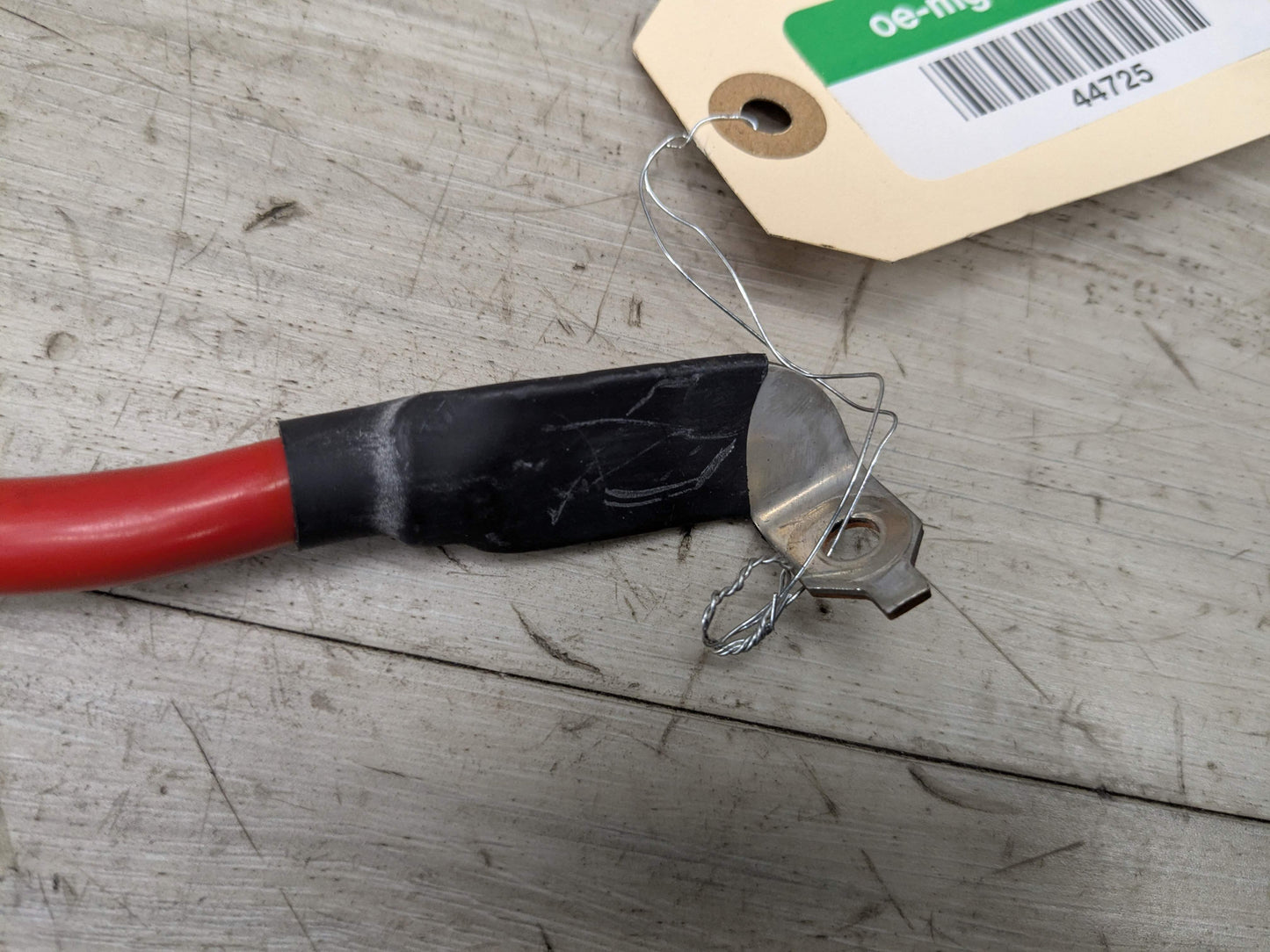 OEM BMW F22 F30 F32 F36 F80 F82 Positive Battery Distributor B+ Power Fuse Box