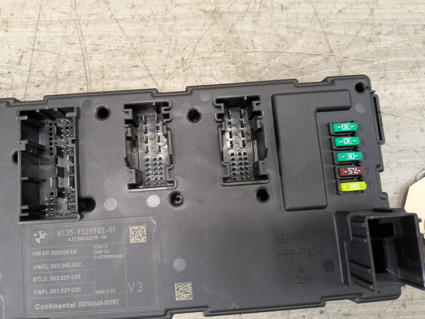 OEM BMW F30 F32 F36 F80 F82 REM Rear Body Control Unit Electronic Module BCM Box