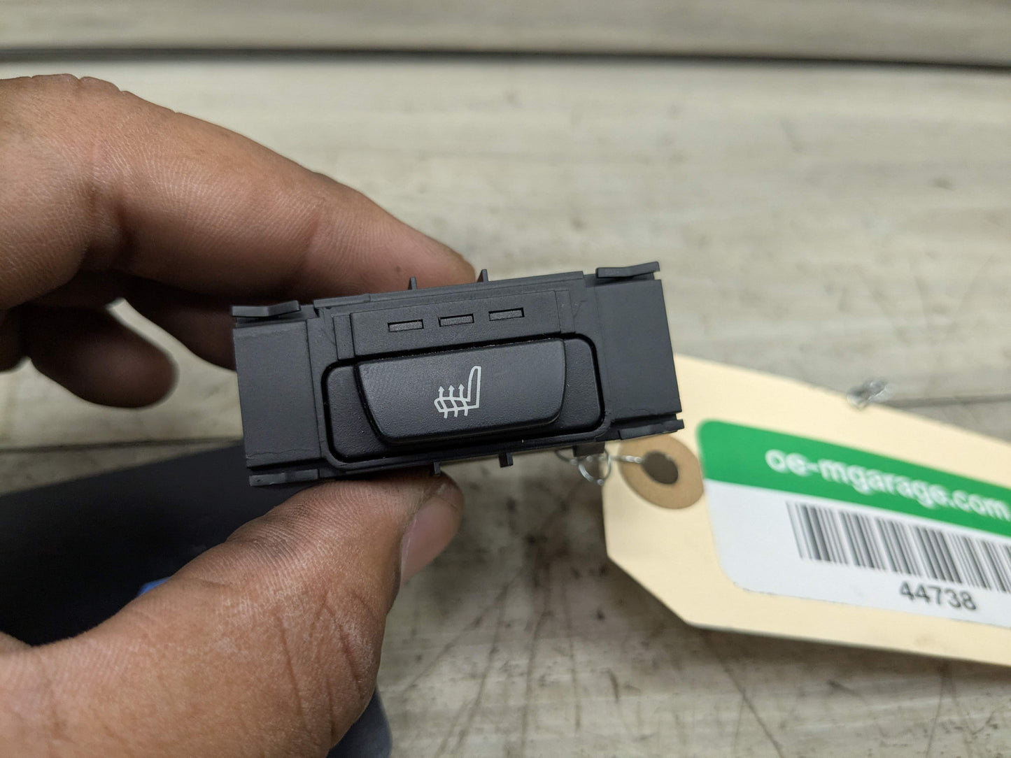 OEM BMW F02 F10 F15 F30 F32 F80 F82 Rear Left Driver Heated Seat Switch Button