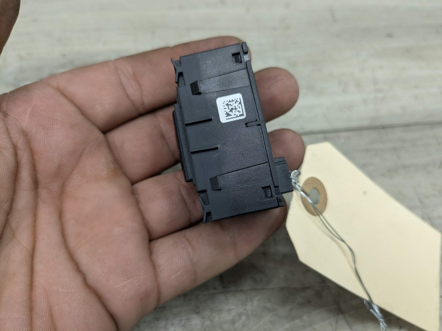 OEM BMW F02 F10 F15 F30 F32 F80 F82 Rear Left Driver Heated Seat Switch Button