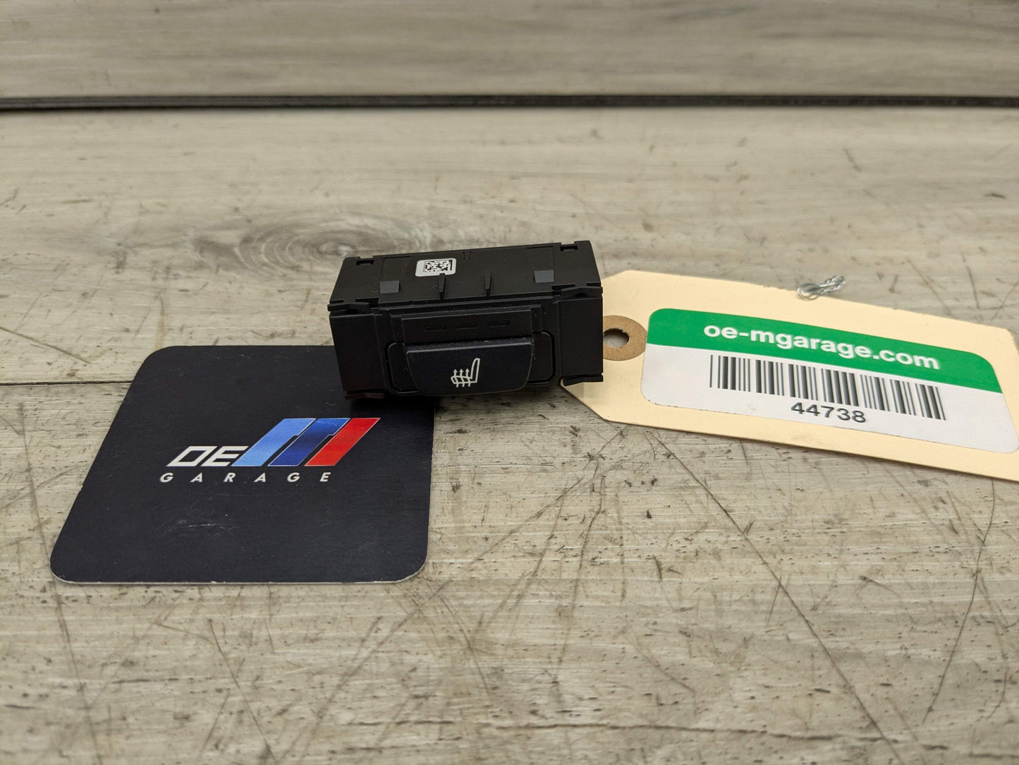 OEM BMW F02 F10 F15 F30 F32 F80 F82 Rear Left Driver Heated Seat Switch Button