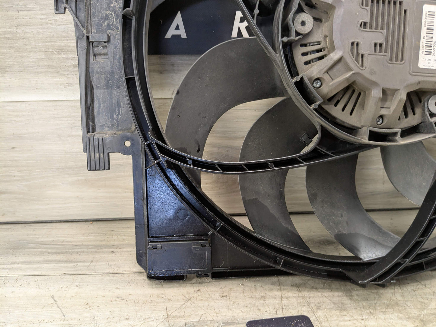 12-16 OEM BMW F22 F23 F30 F32 F33 F36 F87 M2 Radiator Cooling Fan Shroud 850W