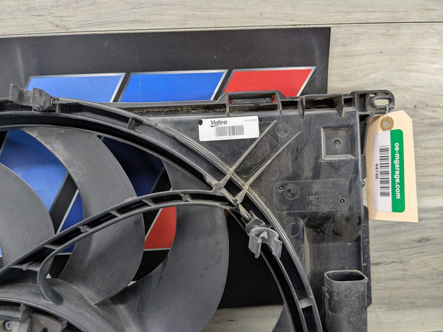 12-16 OEM BMW F22 F23 F30 F32 F33 F36 F87 M2 Radiator Cooling Fan Shroud 850W