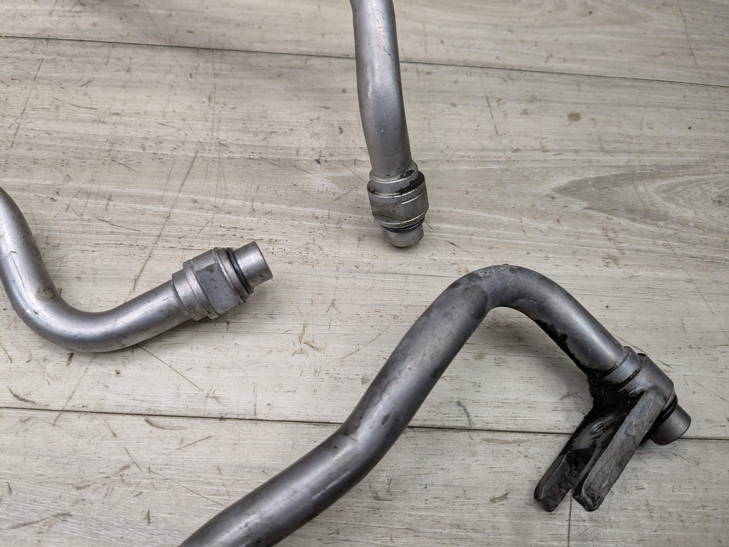 OEM F22 F30 F32 F87 335 435 Engine Oil N55 Cooler Pipe Lines Inlet Outlet SET