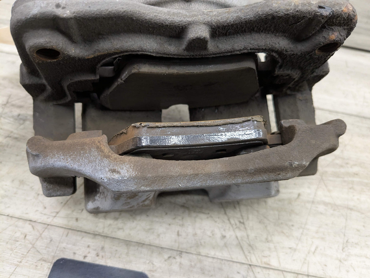 18-24 OEM BMW G01 G02 G20 G42 X3 230 330 B46 Front Right Passenger Brake Caliper