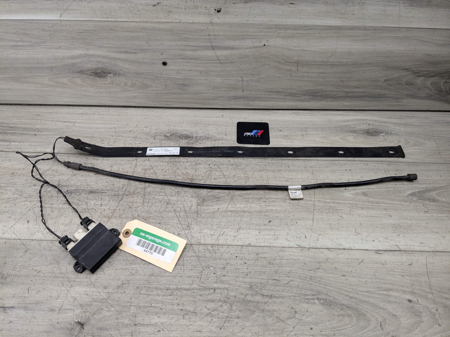 OEM BMW F30 G30 G12 F90 M5 F48 G01 X3 Control Unit Smart Opener Module w/ Sensor