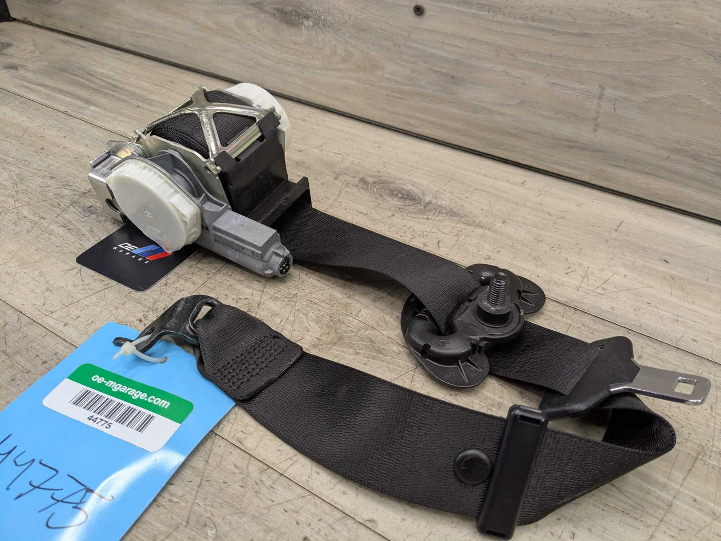 12-20 OEM BMW F30 F36 F80 M3 Front Right Passenger Side Seatbelt Retractor Black