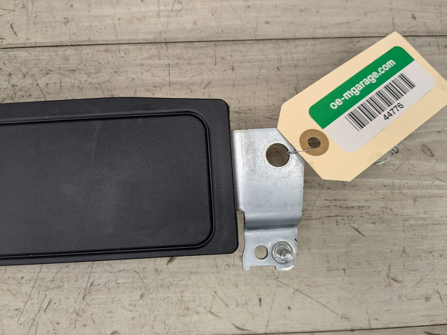 OEM BMW F22 F30 F32 F33 F36 F80 F82 F83 Front Left Driver Knee Lower Dash Airbag