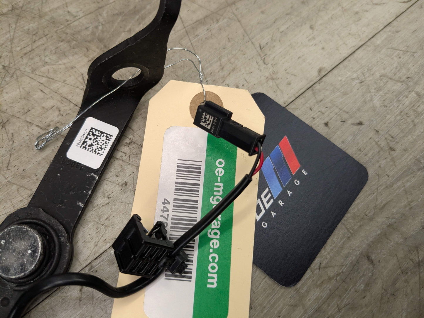 OEM BMW G20 G22 G26 G80 G82 M3 M4 Rear Left Driver Seatbelt Seat Belt Buckle