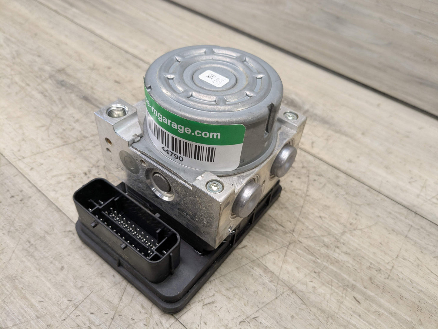 13-16 OEM BMW F30 ABS Anti Lock Brake System Dynamic Actuator Module