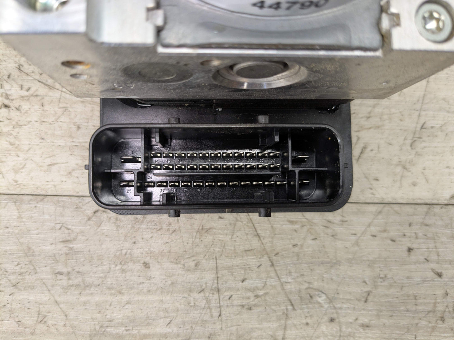 13-16 OEM BMW F30 ABS Anti Lock Brake System Dynamic Actuator Module