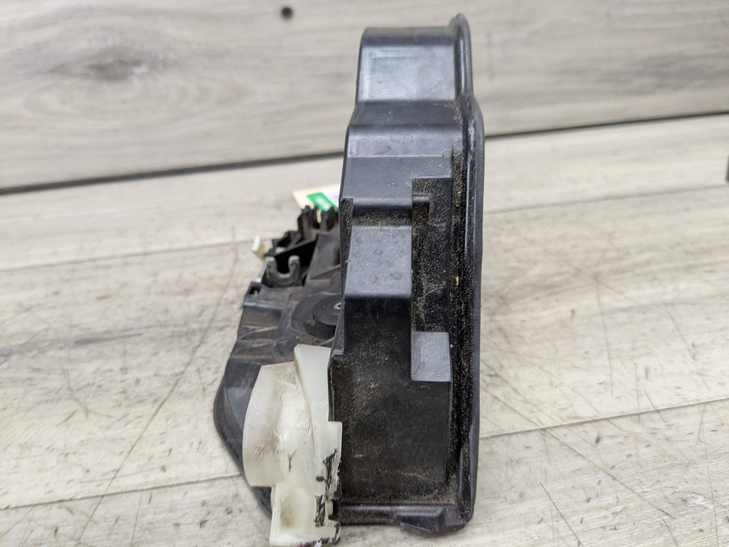 OEM BMW E82 E90 F23 F30 F32 M4 X6 FRONT Left Diver Door Lock Latch Actuator