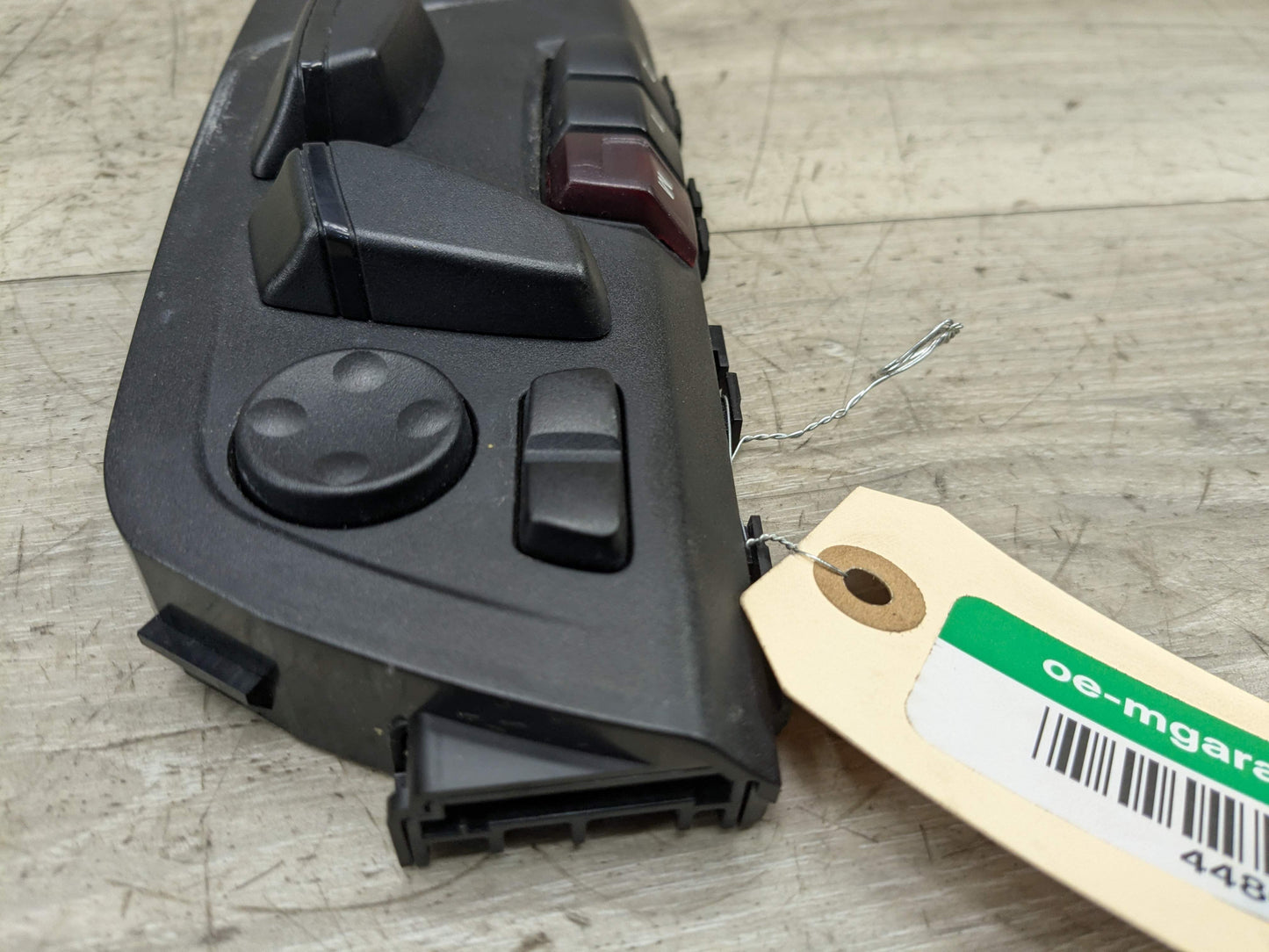 OEM BMW F22 F30 F32 F36 F82Front Left Driver Seat Adjust Control Memory Switch