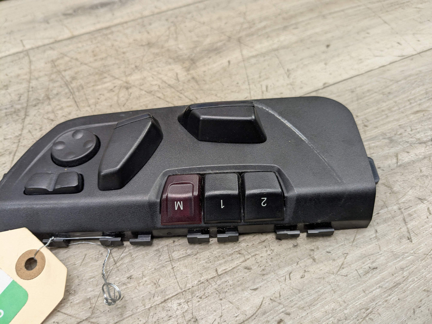 OEM BMW F22 F30 F32 F36 F82Front Left Driver Seat Adjust Control Memory Switch