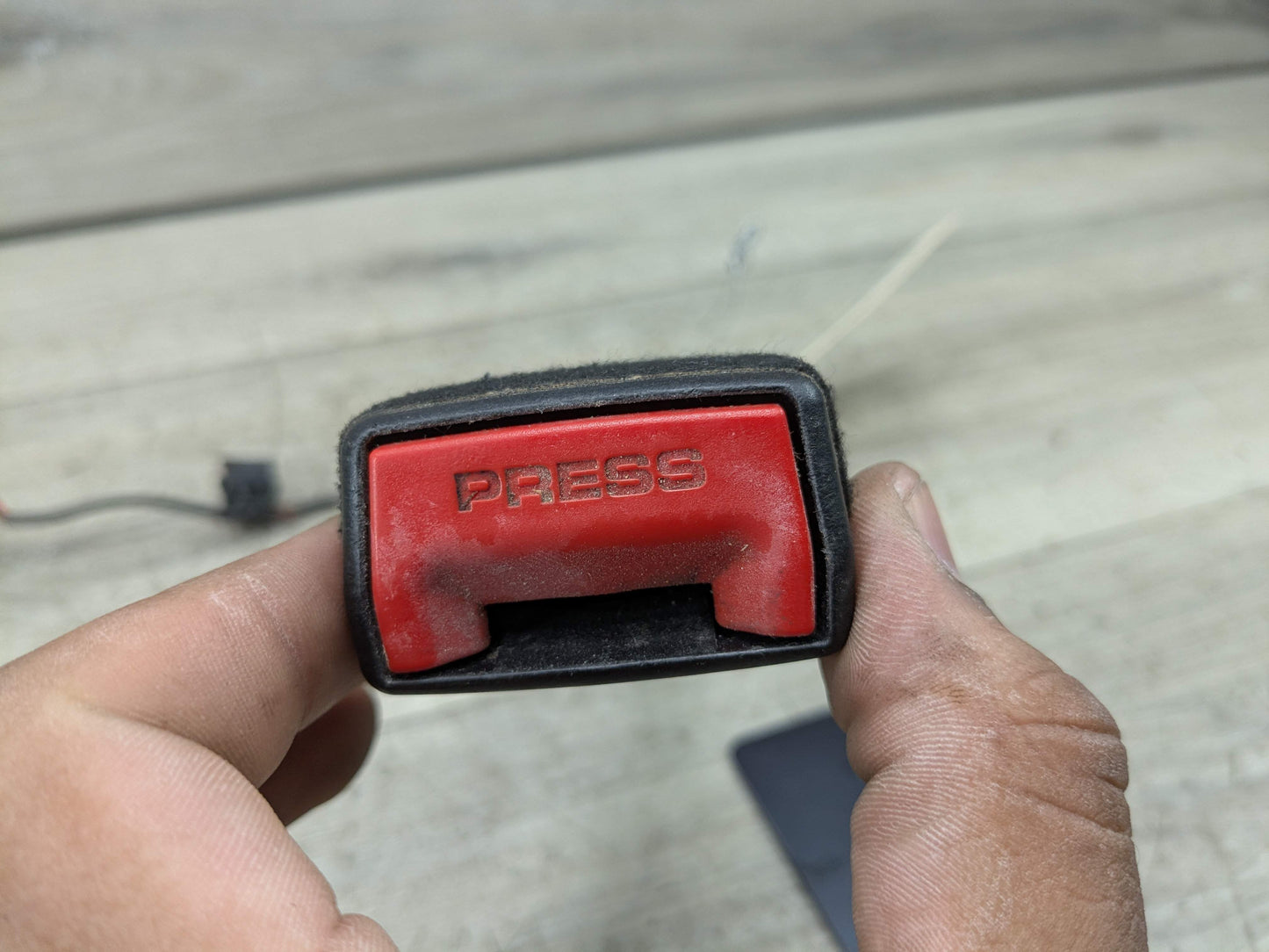 OEM BMW F93 F97 G01 G02 G16 G20 G80 M3 330 M340 Front Left Right Seatbelt Buckle