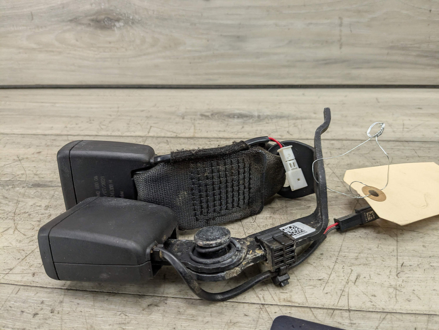 OEM BMW G20 G22 G26 G80 G82 M3 M4 Rear Right Passenger Seatbelt Seat Belt Buckle