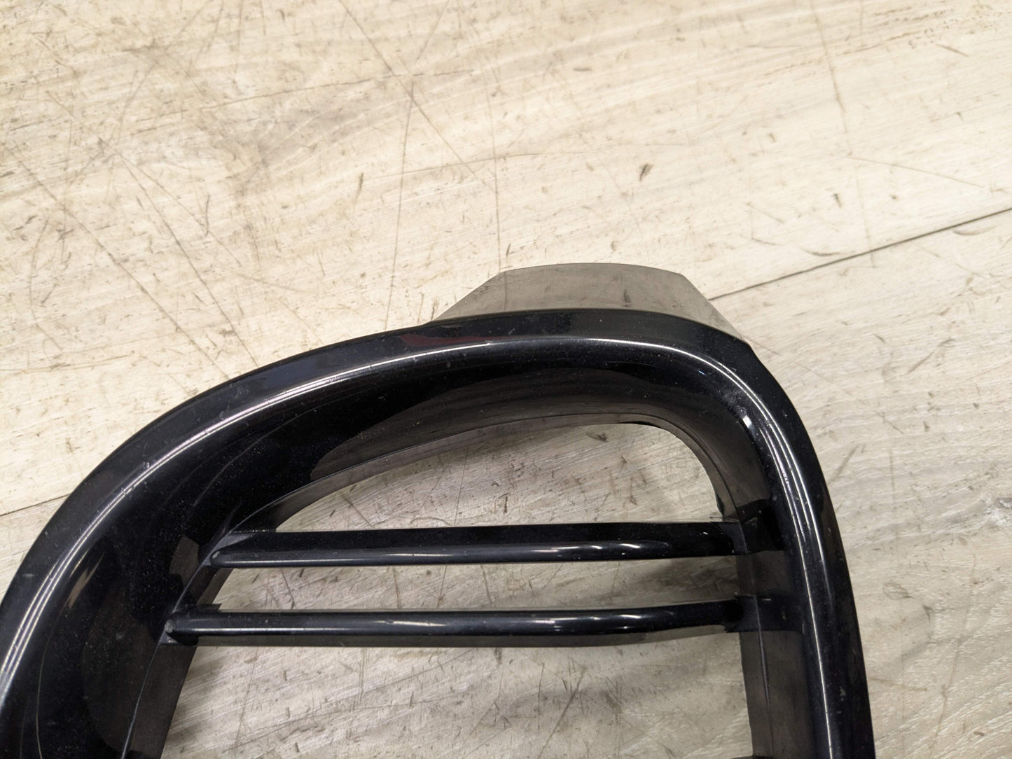 *AFT BMW F30 F31 320 328 Front Right Passenger Upper Bumper Kidney Grille Black