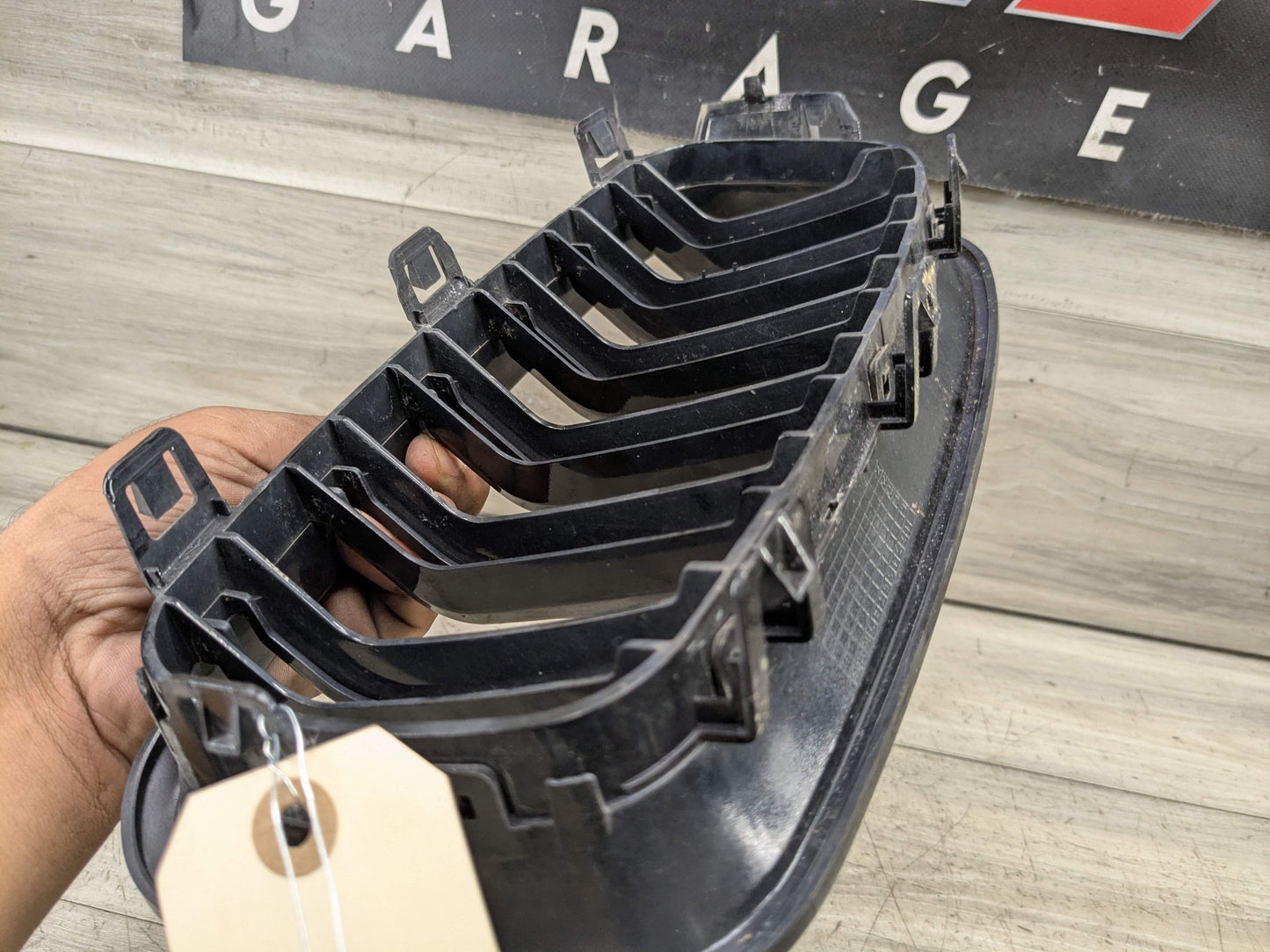 *AFT BMW F30 F31 320 328 Front Right Passenger Upper Bumper Kidney Grille Black