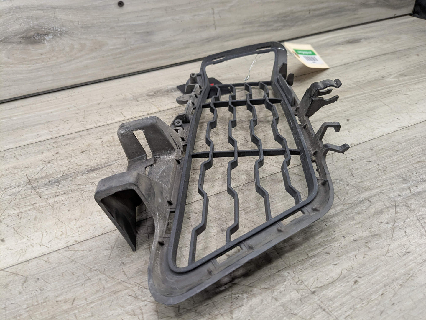 *12-18 OEM BMW F30 328 335 340 Front Right Passenger Bumper Lower Grille Black