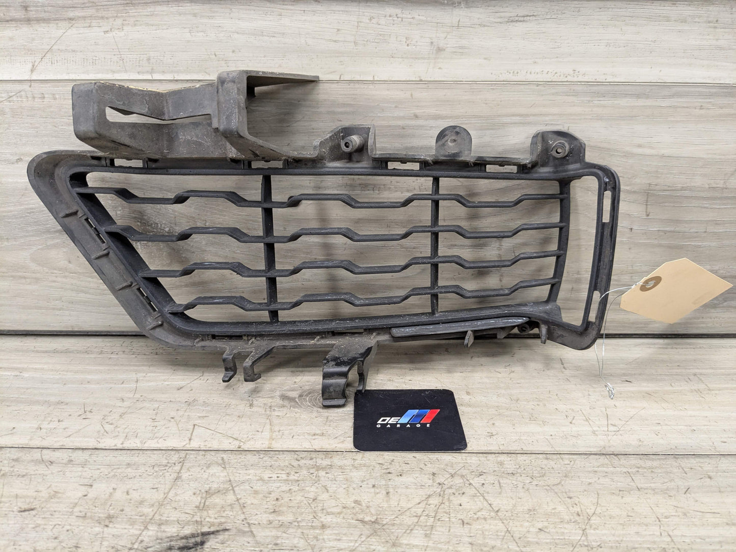 *12-18 OEM BMW F30 328 335 340 Front Right Passenger Bumper Lower Grille Black