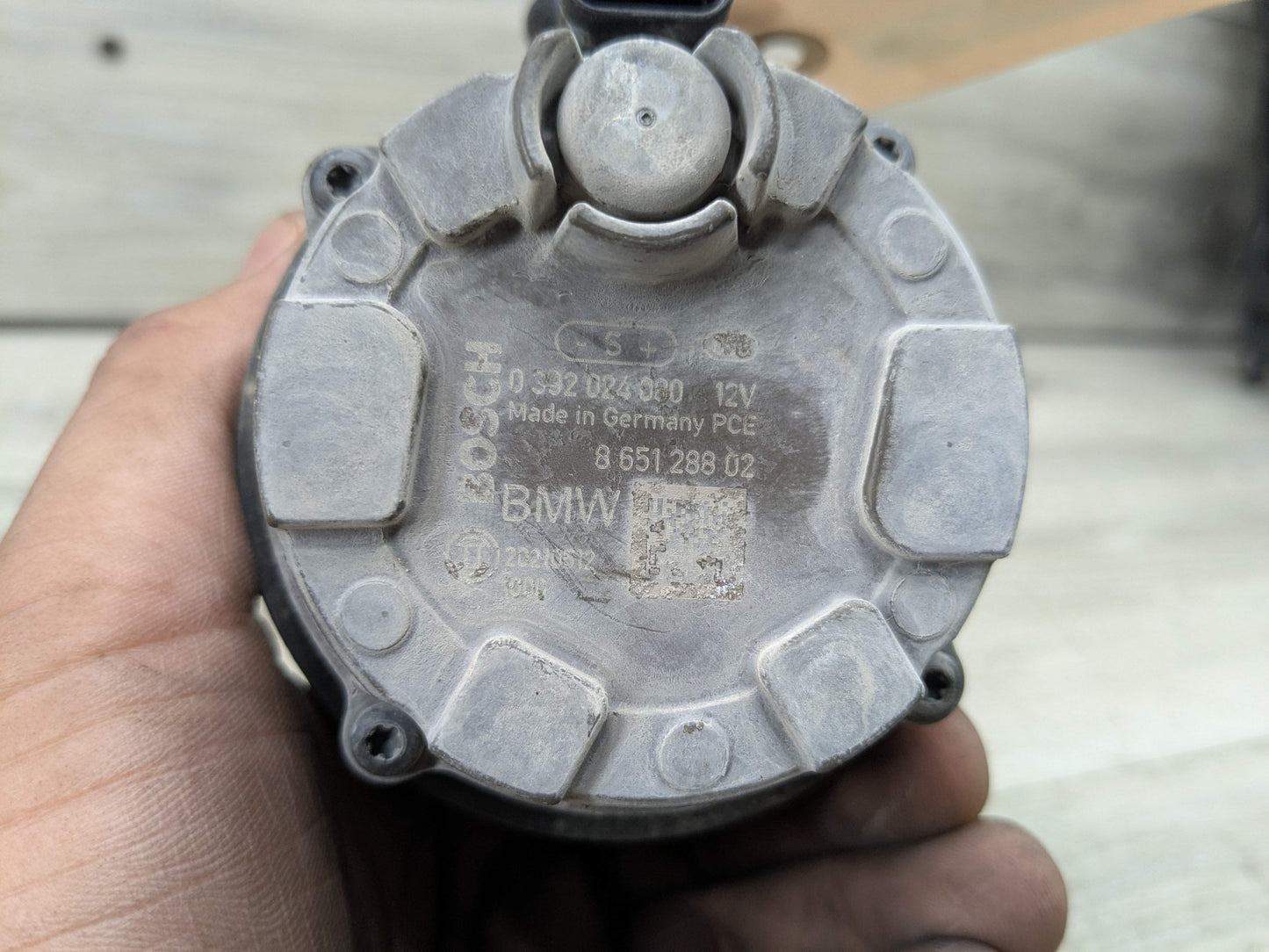 OEM BMW G01 G05 G20 G22 G26 Engine B46 B58 Auxiliary Electric Water Pump Cooling