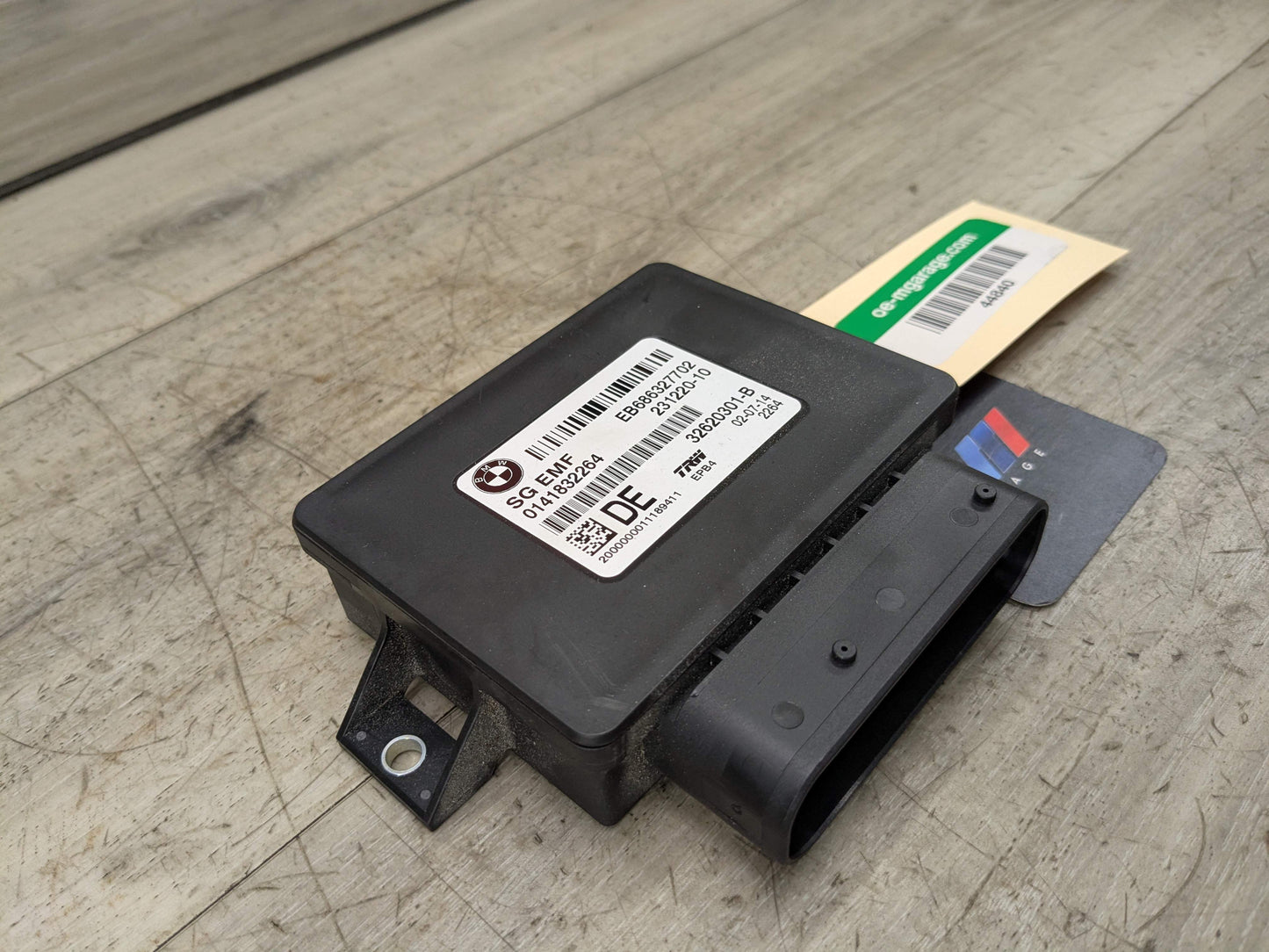 11-18 OEM BMW F10 F12 F13 F06 Electric Parking Park Brake Control Module EMF