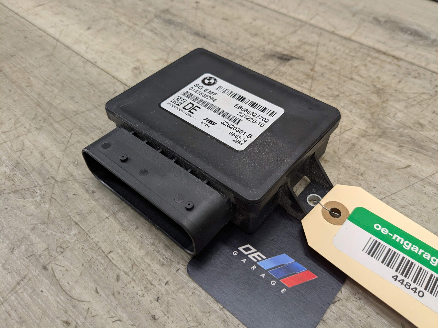 11-18 OEM BMW F10 F12 F13 F06 Electric Parking Park Brake Control Module EMF