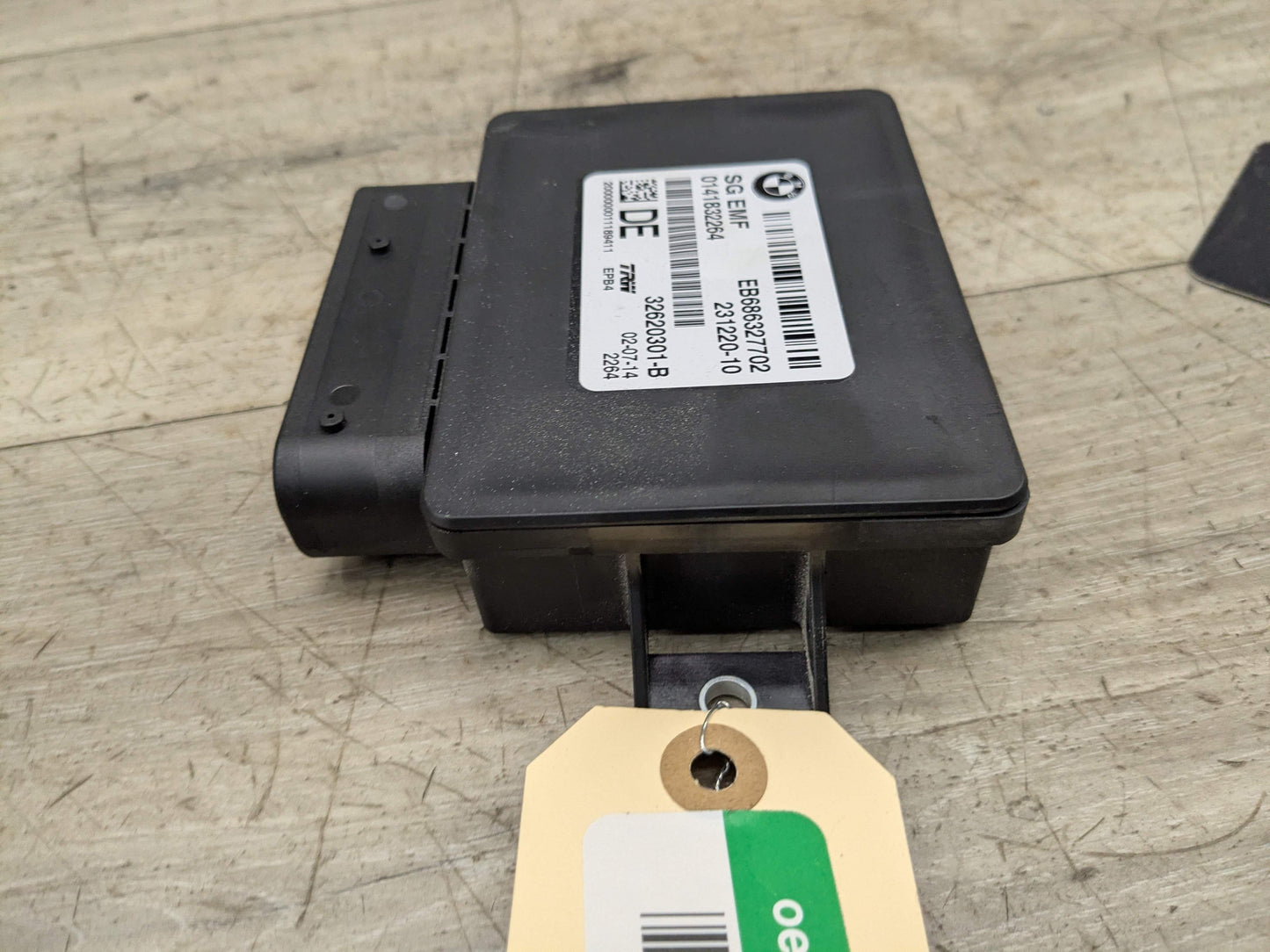 11-18 OEM BMW F10 F12 F13 F06 Electric Parking Park Brake Control Module EMF