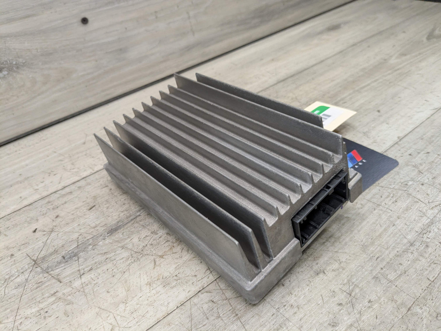 OEM BMW F25 X3 28iX 35iX Hi-Fi HiFi Stereo Audio Amplifier Amp