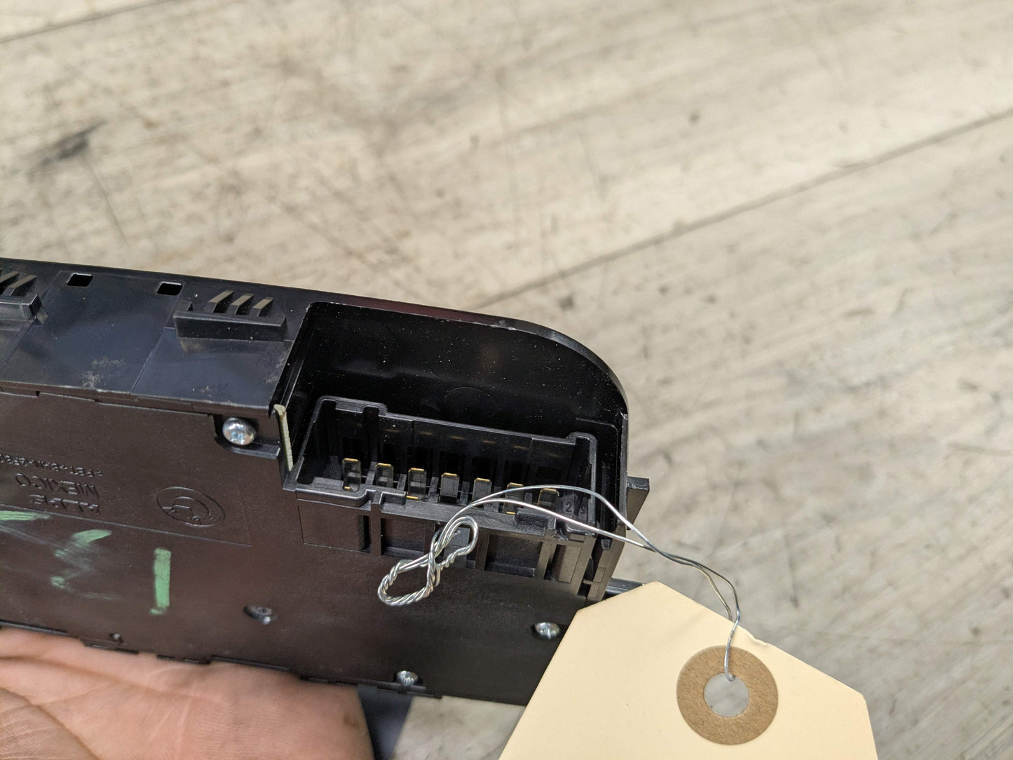 OEM BMW F30 F36 F25 F39 F48 X1 Front Right Passenger Adjust Seat Control Switch