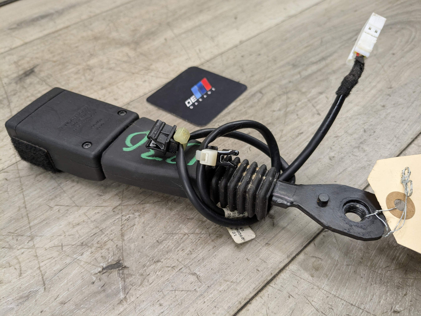 11-18 OEM BMW F25 F26 X3 X4 Front Driver Left Seatbelt Seat Belt Buckle