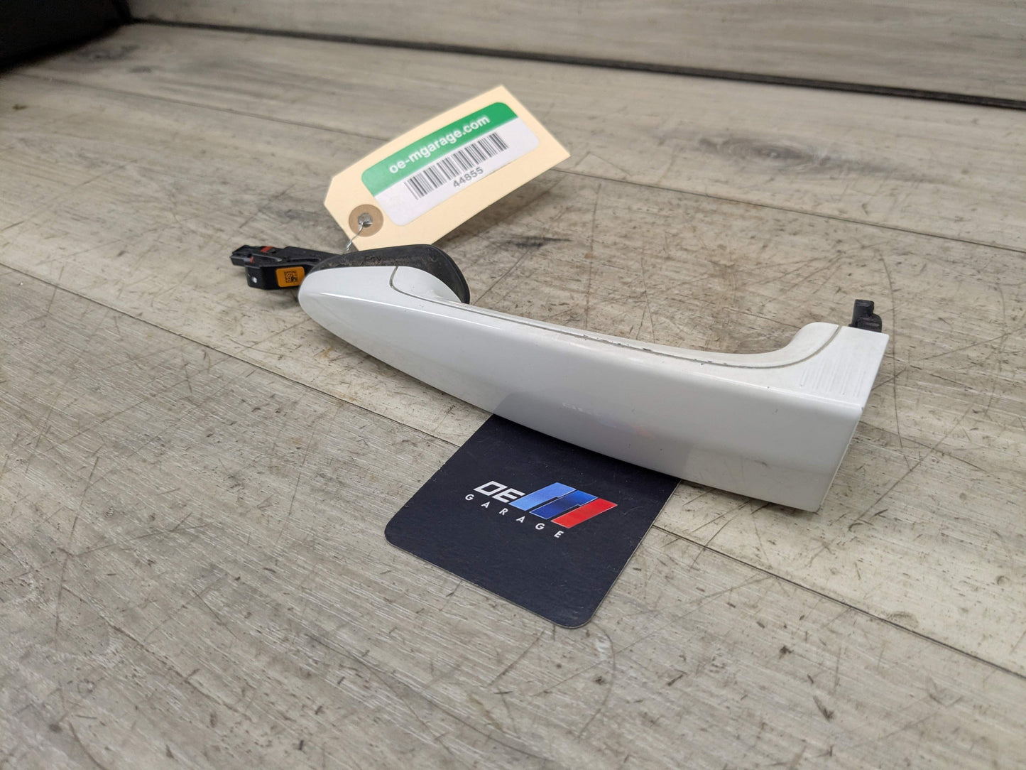 OEM BMW F25 F26 X3 X4 COMFORT ACCESS Right Passenger Door Handle White