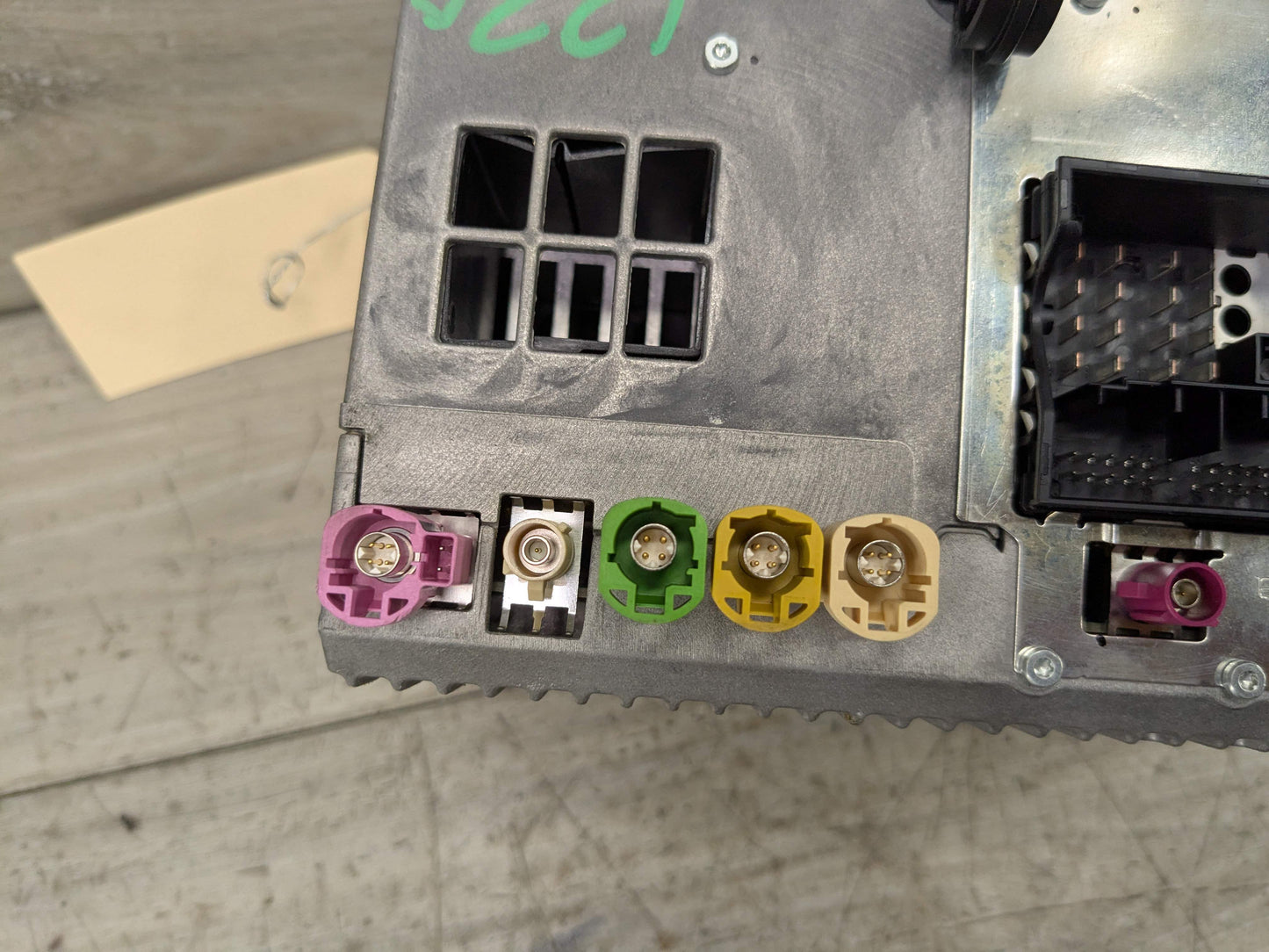 OEM BMW F02* F15 F16 F25 X3 X5 NBT HU Navigation Headunit Radio Head Unit HW 3.1