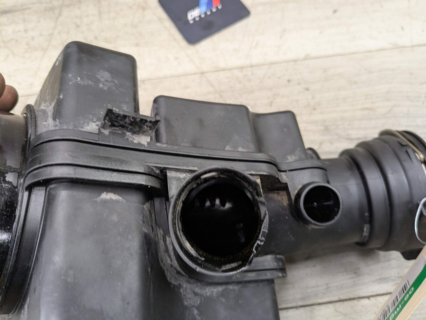 19-24 OEM BMW G20 G22 G23 G29 330 430 Z4 Filtered Air Intake Pipe Resonator B46