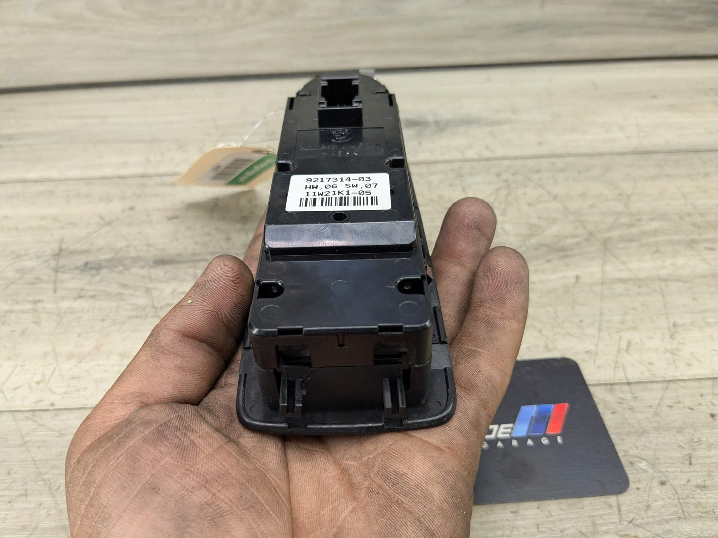 08-13 OEM BMW E88 128 135 Front Driver Left Main Master Power Window Switch