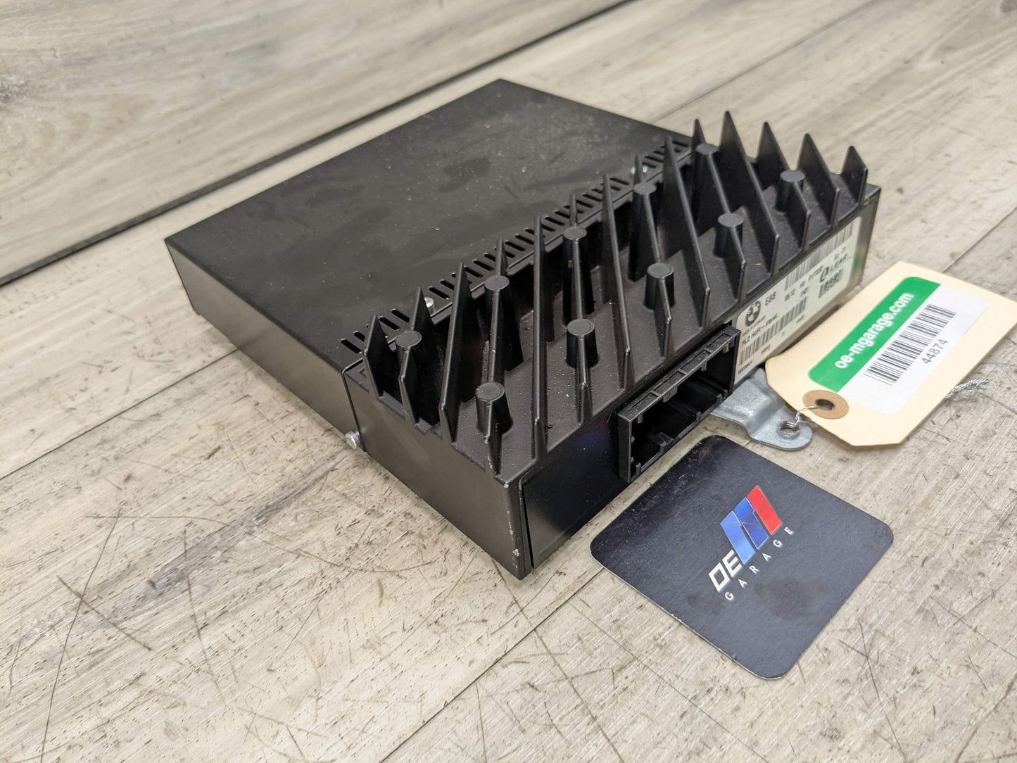 08-13 OEM BMW E88 128 135 PL2 HiFi LEAR Sound System Radio AMP Amplifier