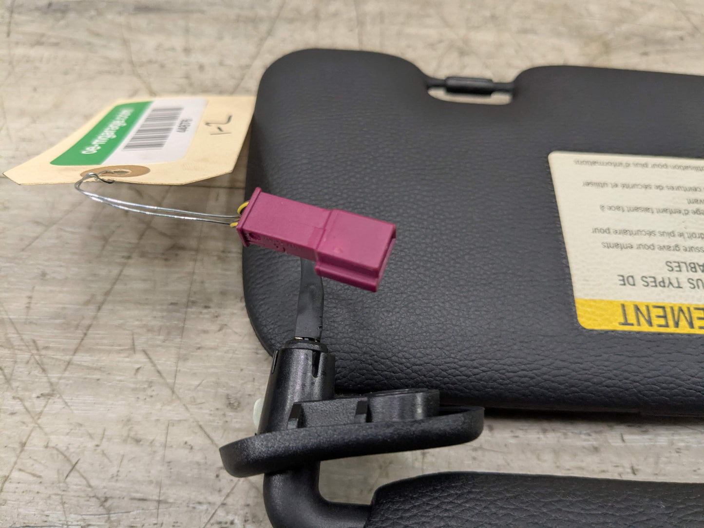 07-13 OEM BMW E88 E93 128 328 335 M3 Convertible Sun Visor Black Pair