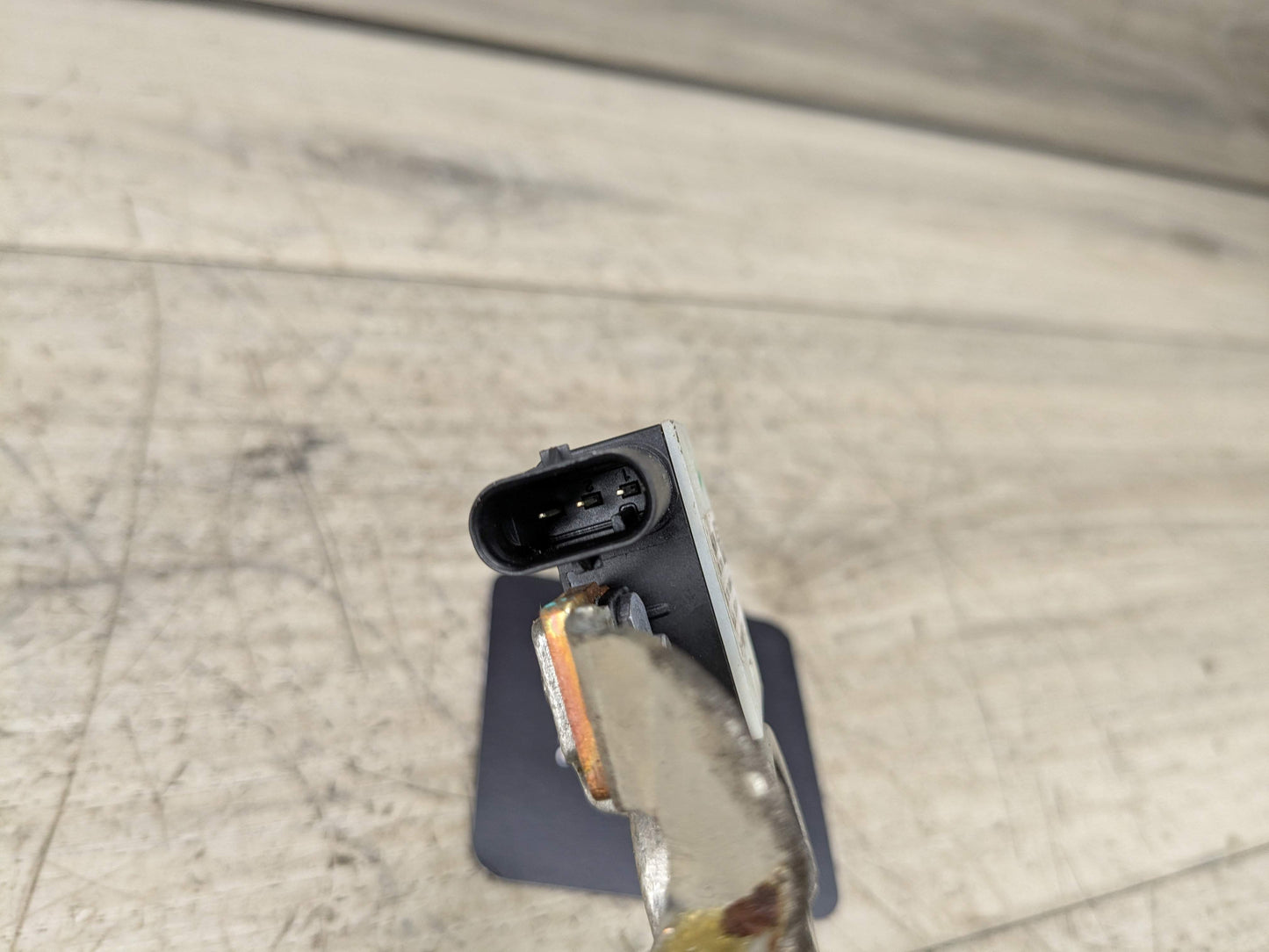 08-13 OEM BMW E82 E88 E89 128 135 Z4 Battery Negative Cable Terminal IBS Ground