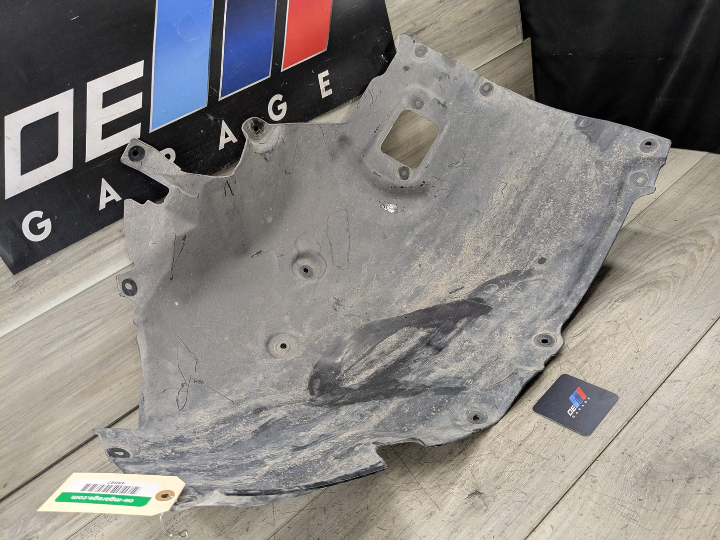 OEM BMW G20 G22 G23 G42 Front Left Driver Fender Liner Wheel Splash Shield Guard