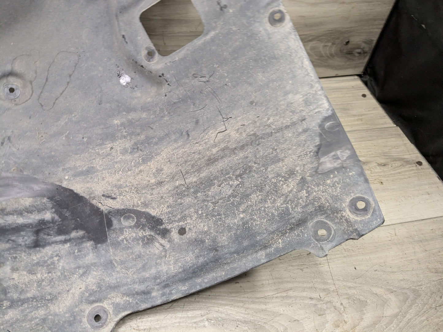 OEM BMW G20 G22 G23 G42 Front Left Driver Fender Liner Wheel Splash Shield Guard