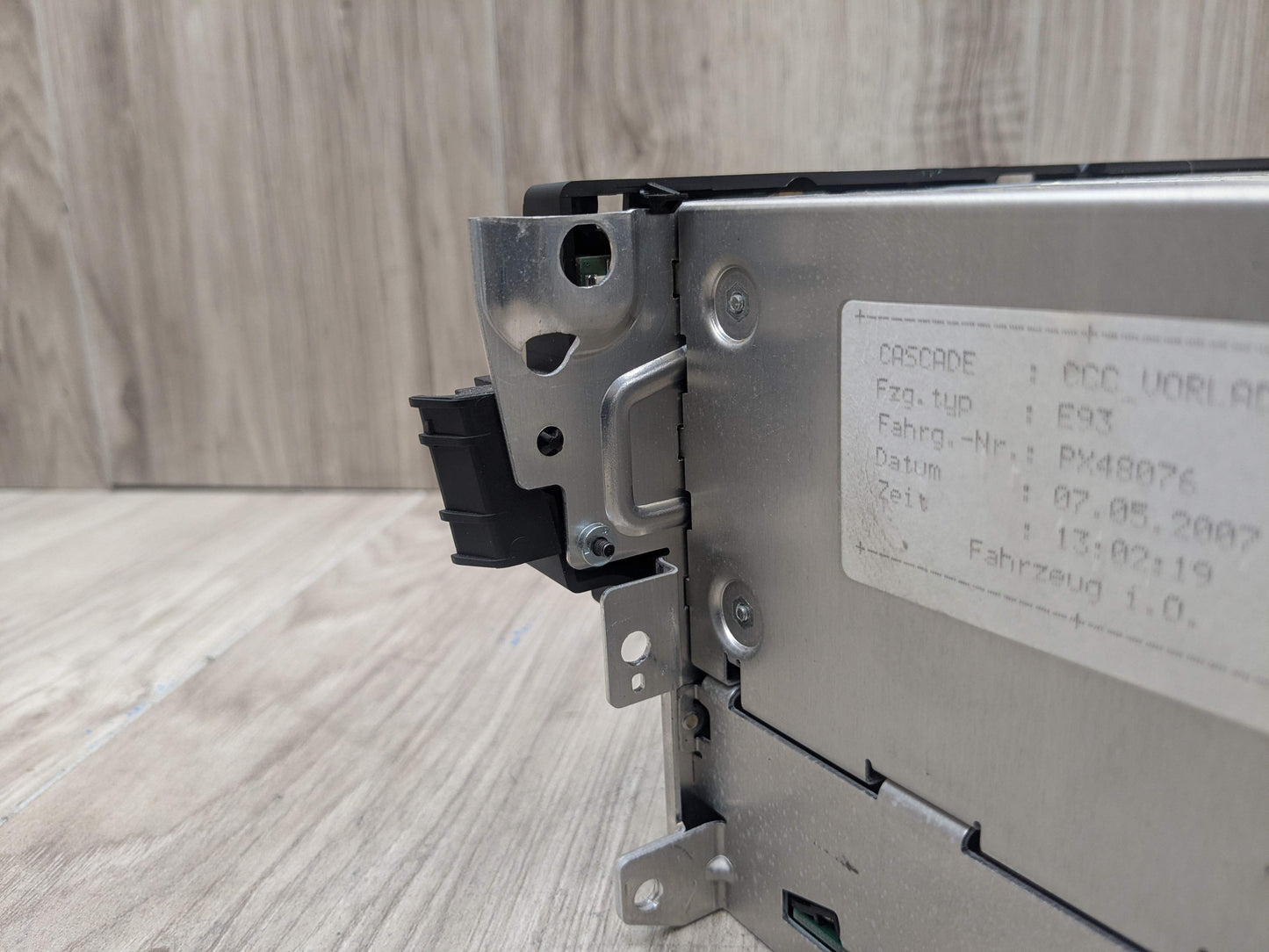 06-08 OEM BMW E90 E92 E93 335 M3 CCC Navigation Headunit CD DVD FM Radio Tuner