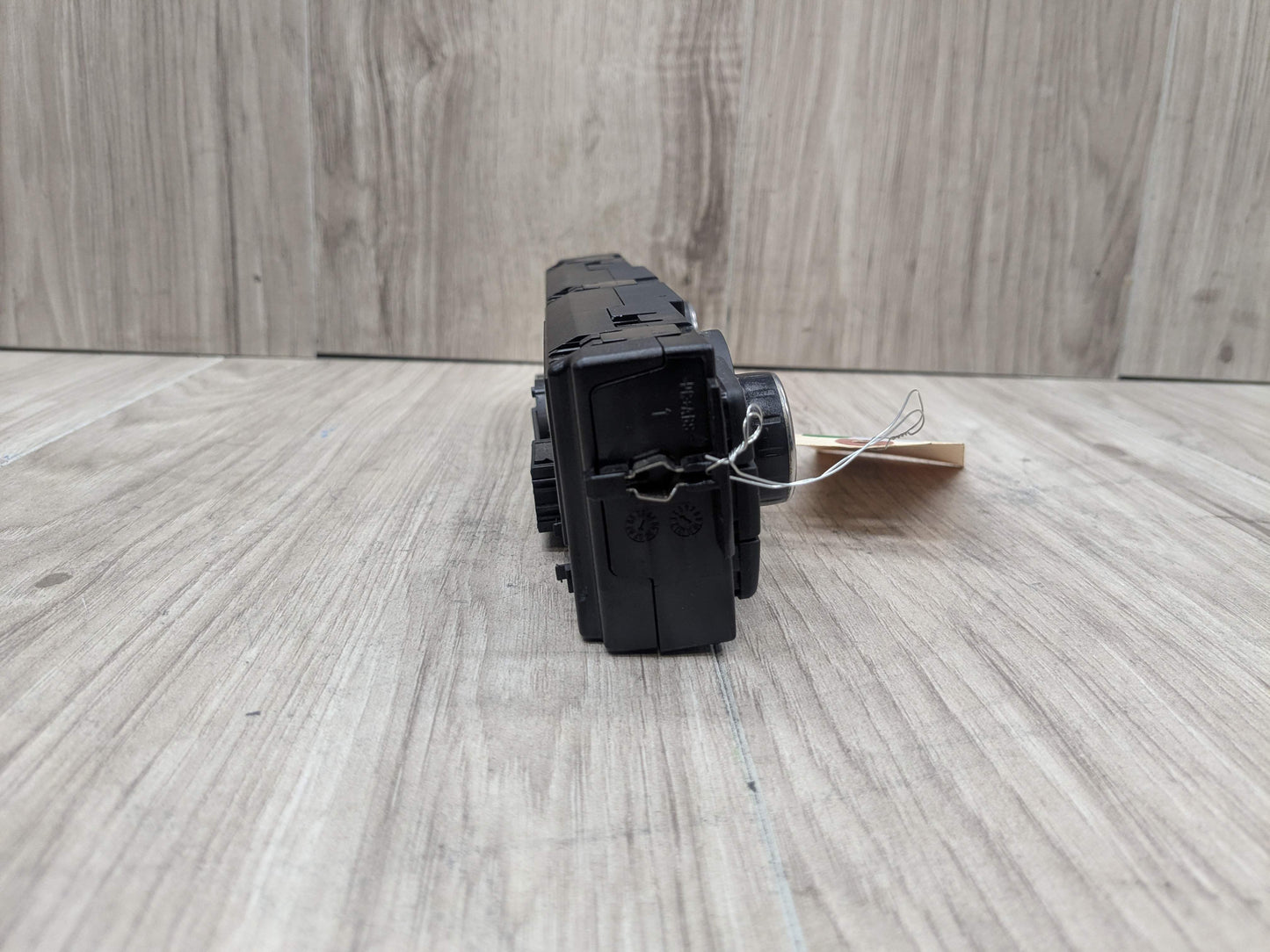 07-13 OEM BMW E90 E92 E93 328 335 AC A/C Heater Climate Control Switch Panel