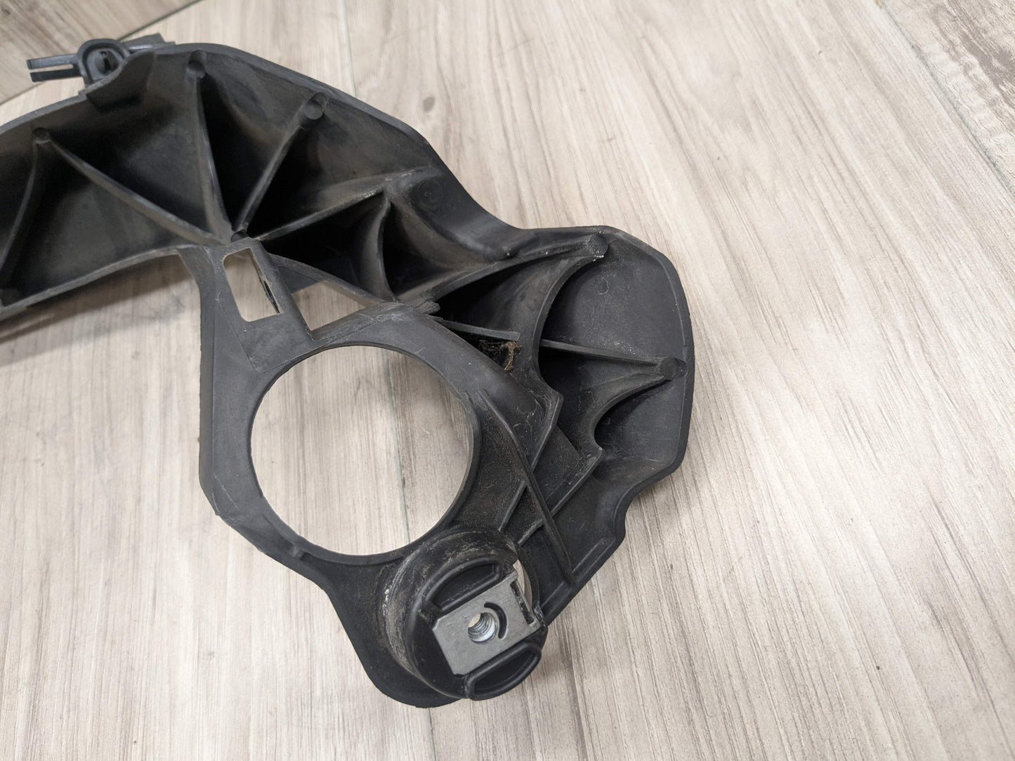 07-10 OEM BMW E92 E93 328 335 Left Driver Headlight Bracket Carrier Mount