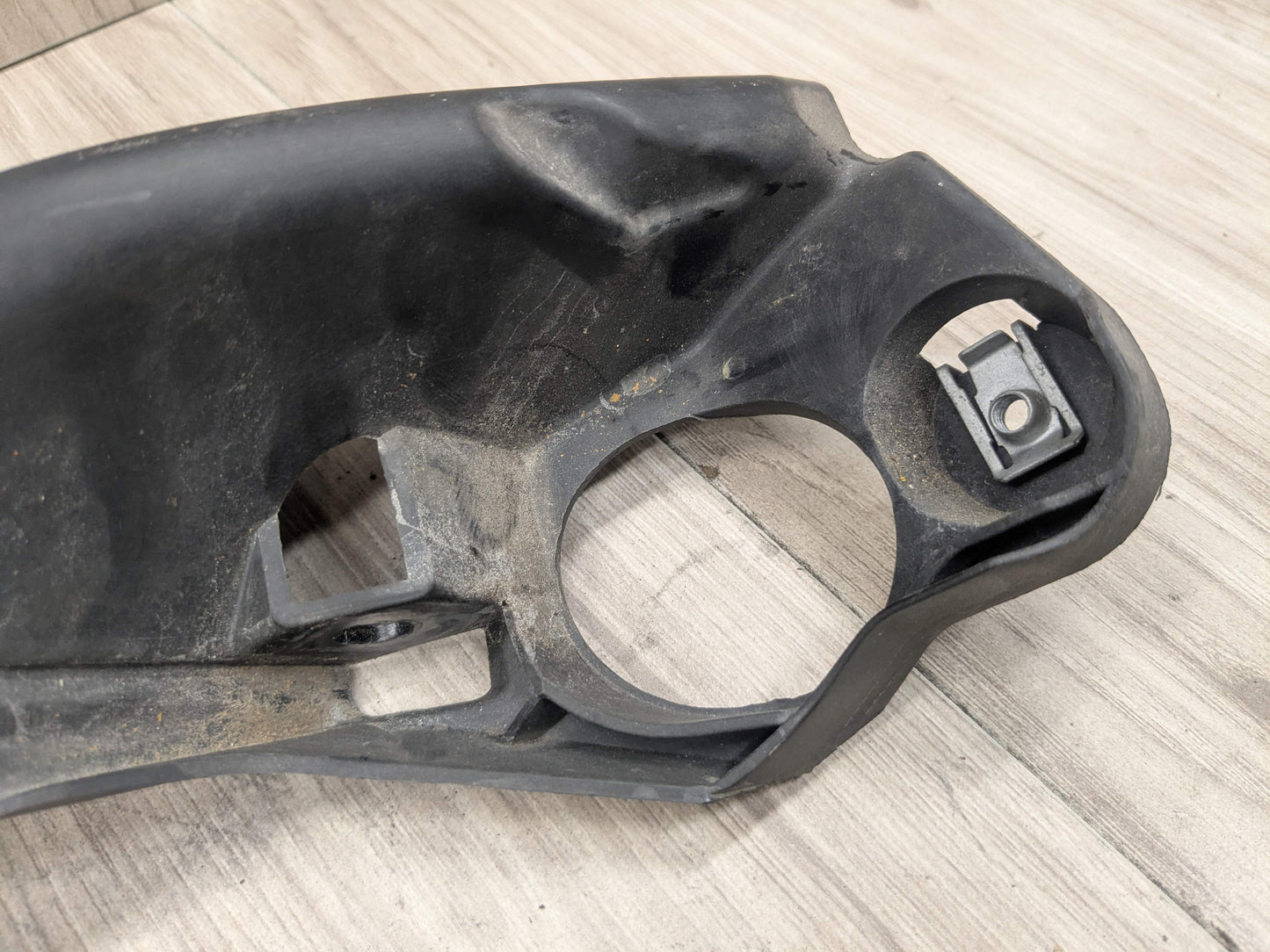 07-10 OEM BMW E92 E93 328 335 Right Passenger Headlight Bracket Carrier Mount